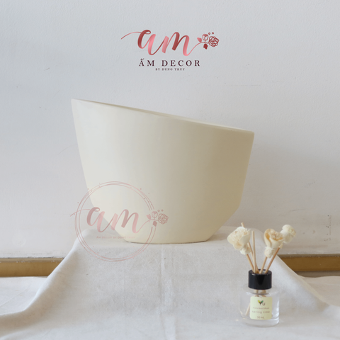  CHẬU GỐM DÁNG THUYỀN 