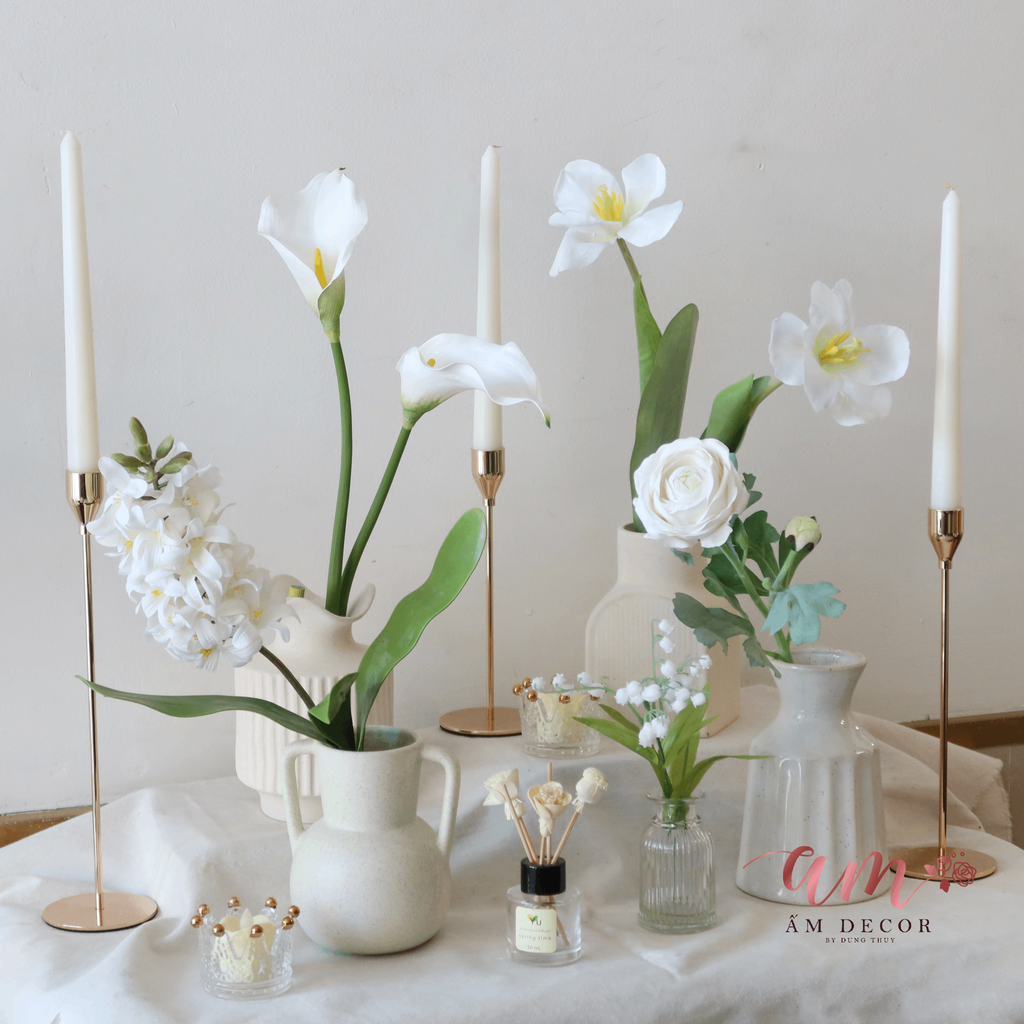 QUEEN WHITE FLORA HEALING LUVE