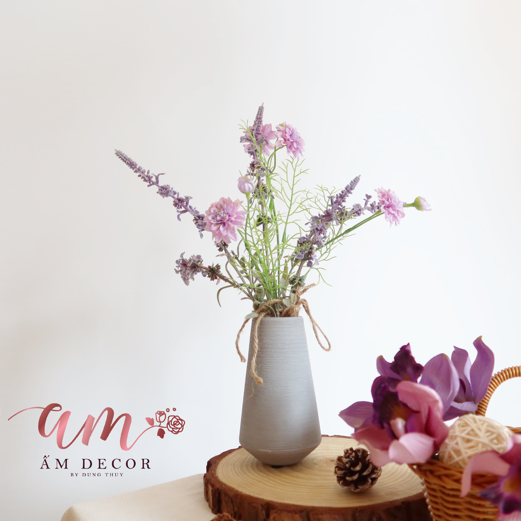 LAVENDER RÉMI VASE