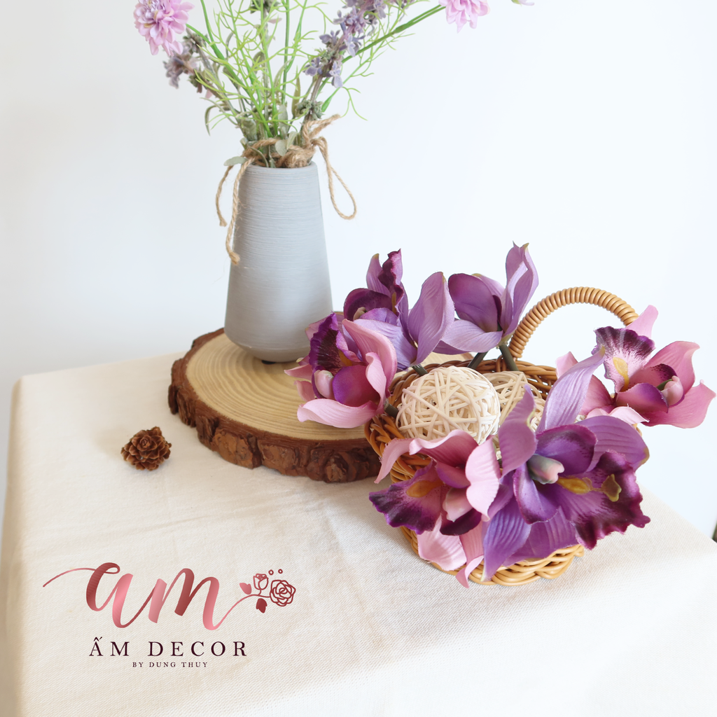 LAVENDER RÉMI VASE