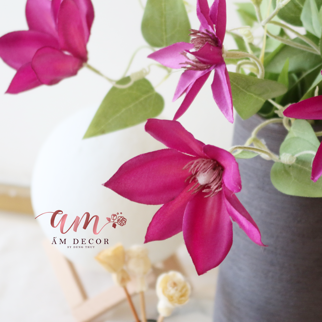LADIES MINI LOTUS  VASE