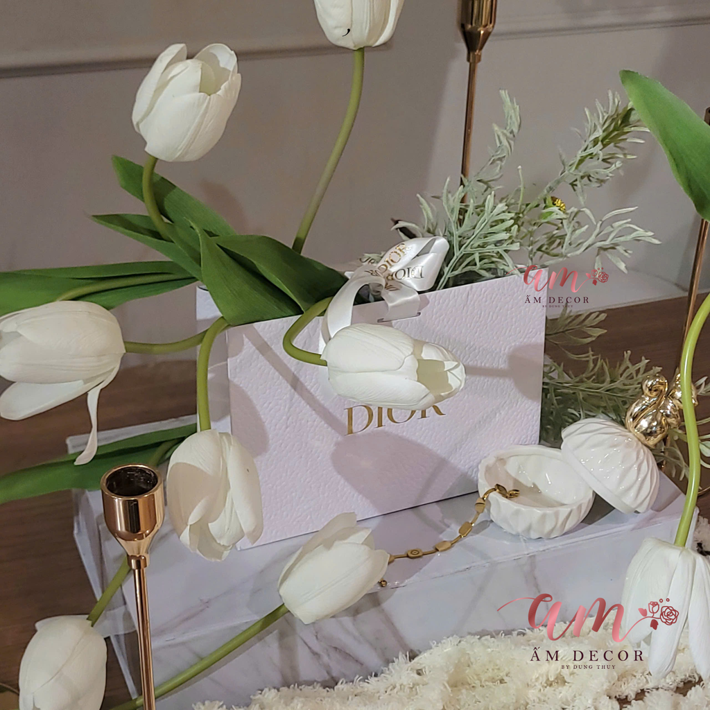 HOA TULIP RAFFIA (Trắng)