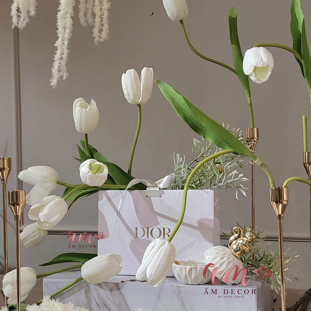 HOA TULIP RAFFIA (Trắng)