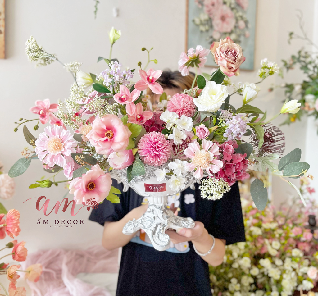 CHẬU HOA CỔ ĐIỂN ERICA