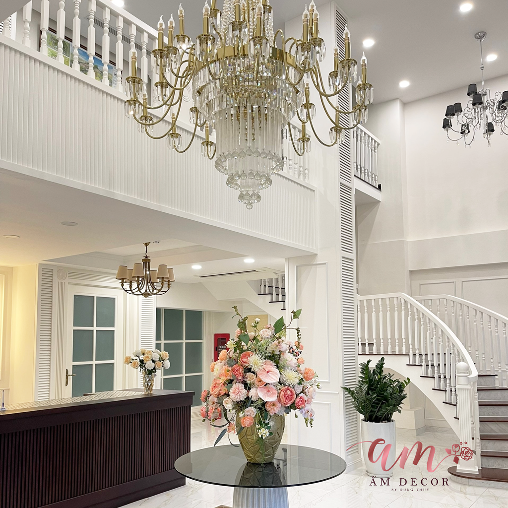 BÌNH HOA AUDREY LUCINDA