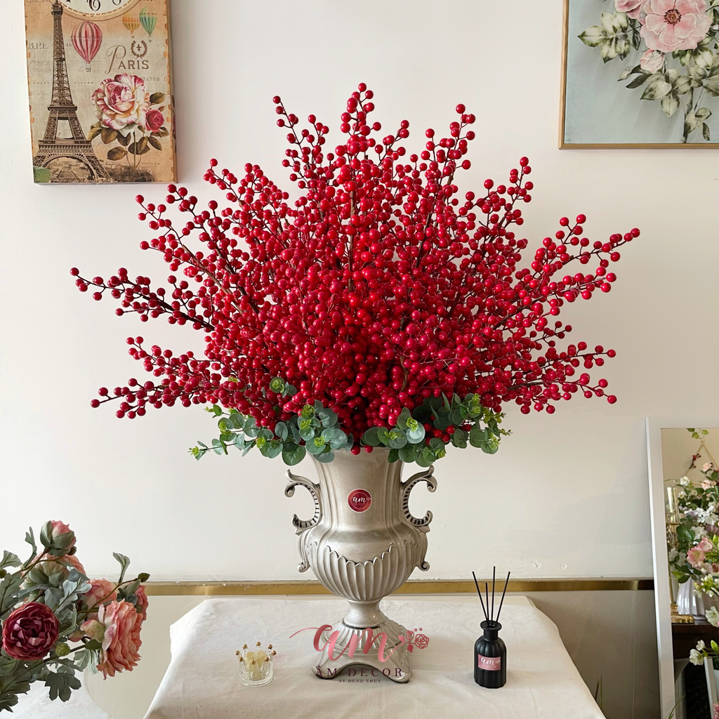 ILEX WINTERBERRY ARRANGMENT