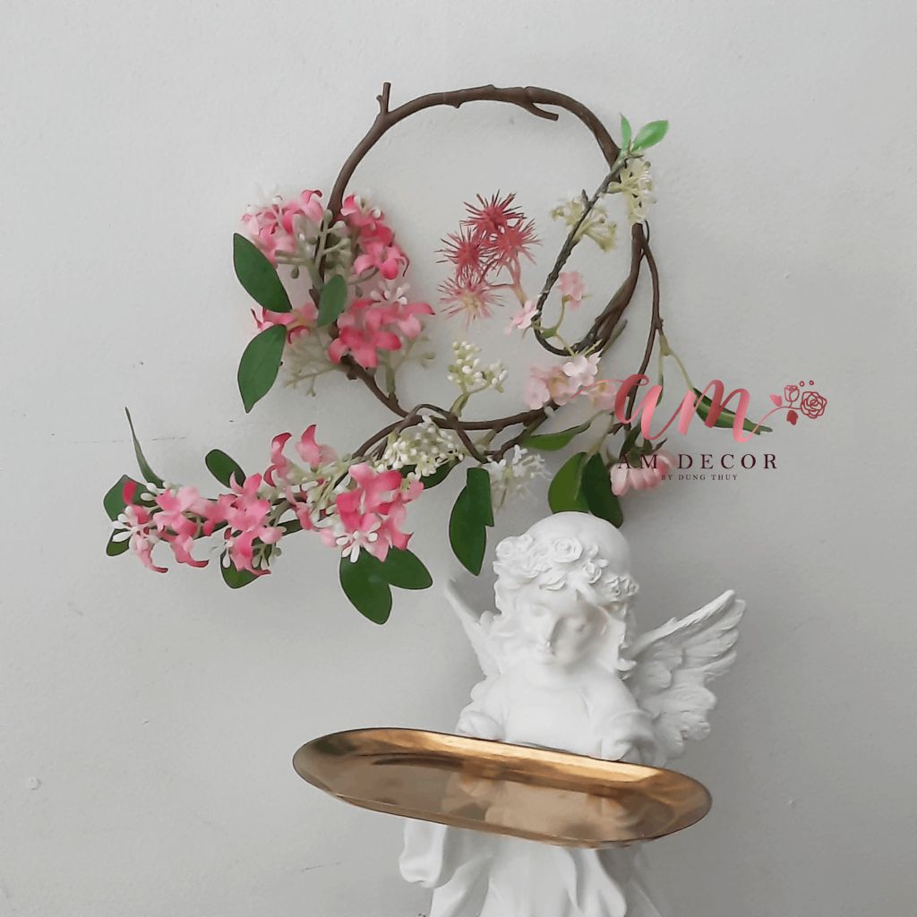 HOA TREO TƯỜNG LILAC TAFFY FLOWERS