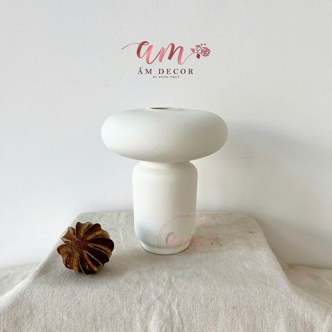  BÌNH GỐM KIỂU 8 