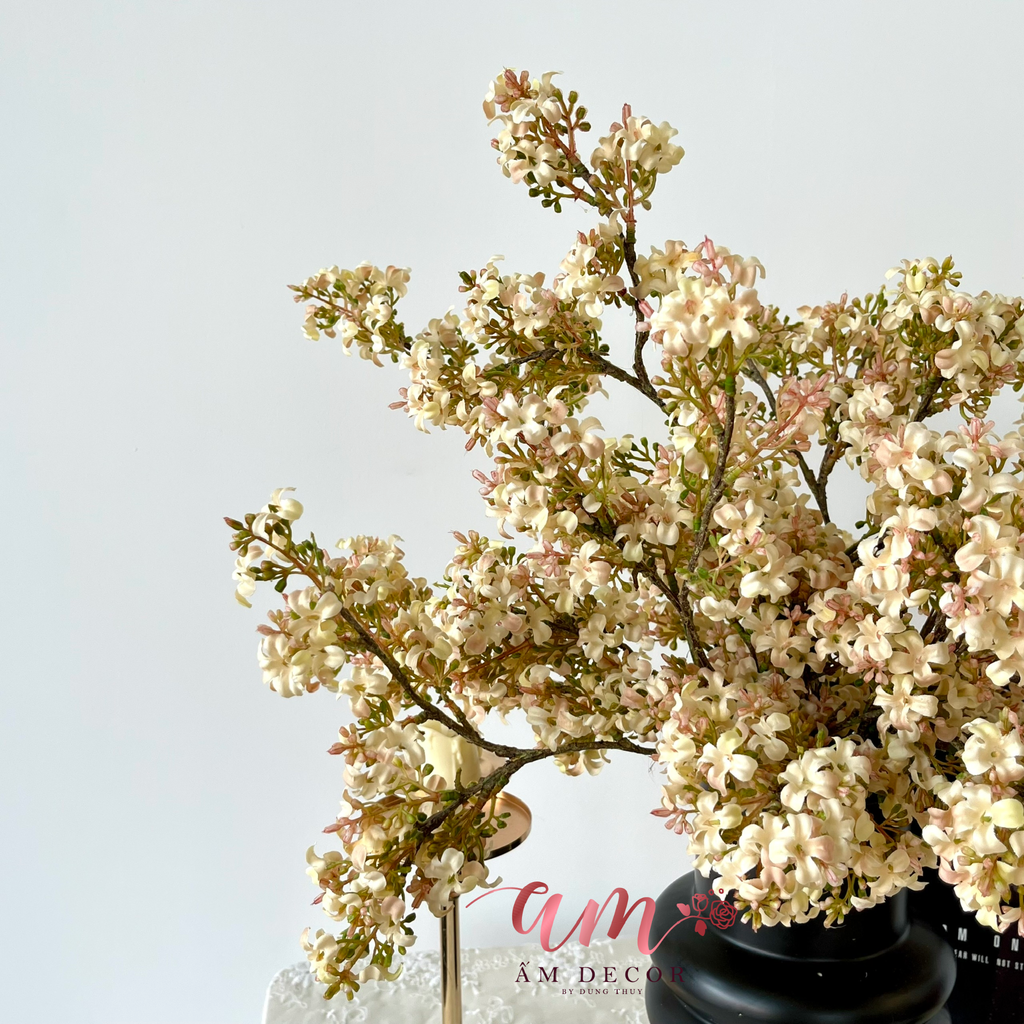 ZBÌNH HOA IRIS LILAC CREAM RETRO