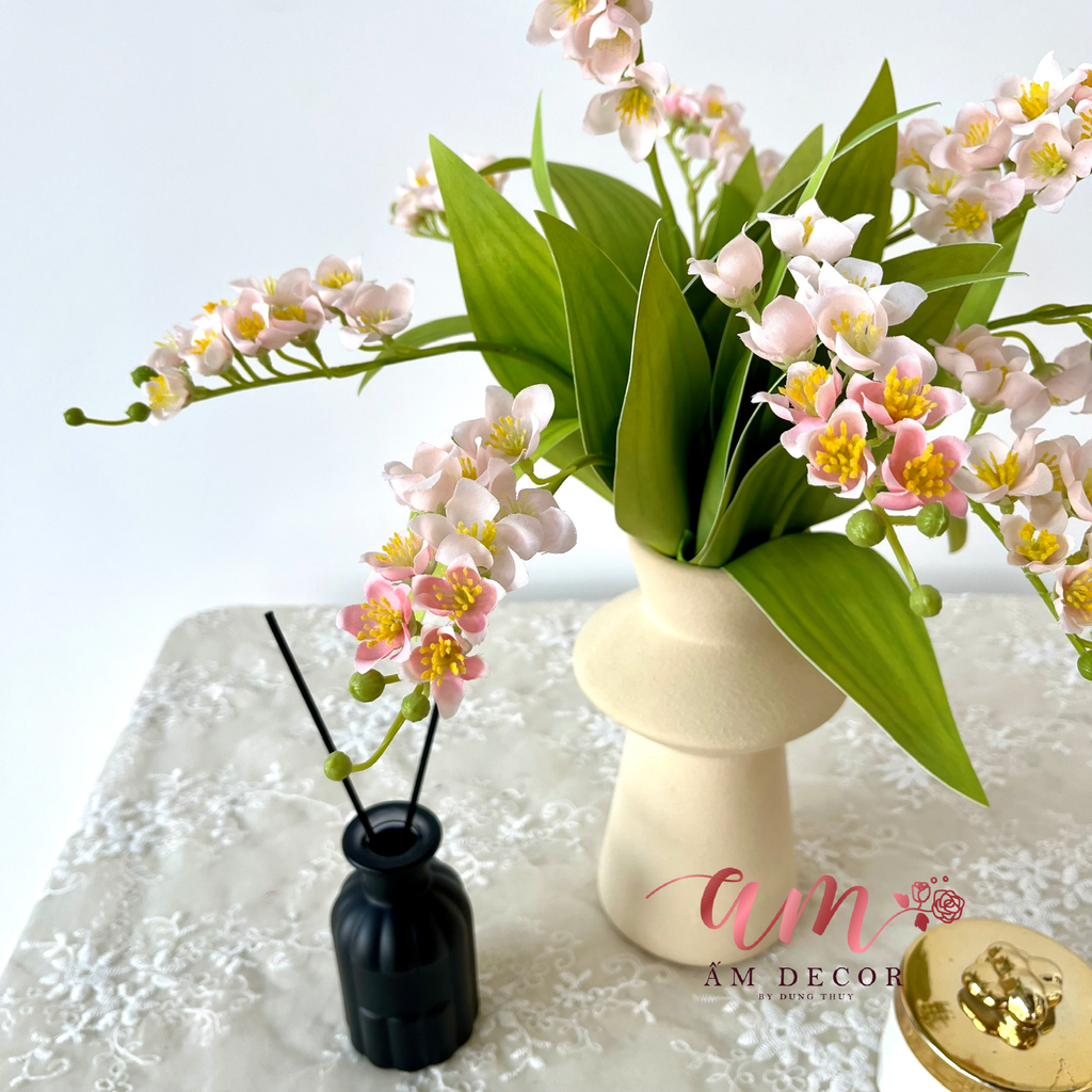 LỌ HOA OUR LADY'S TEAR