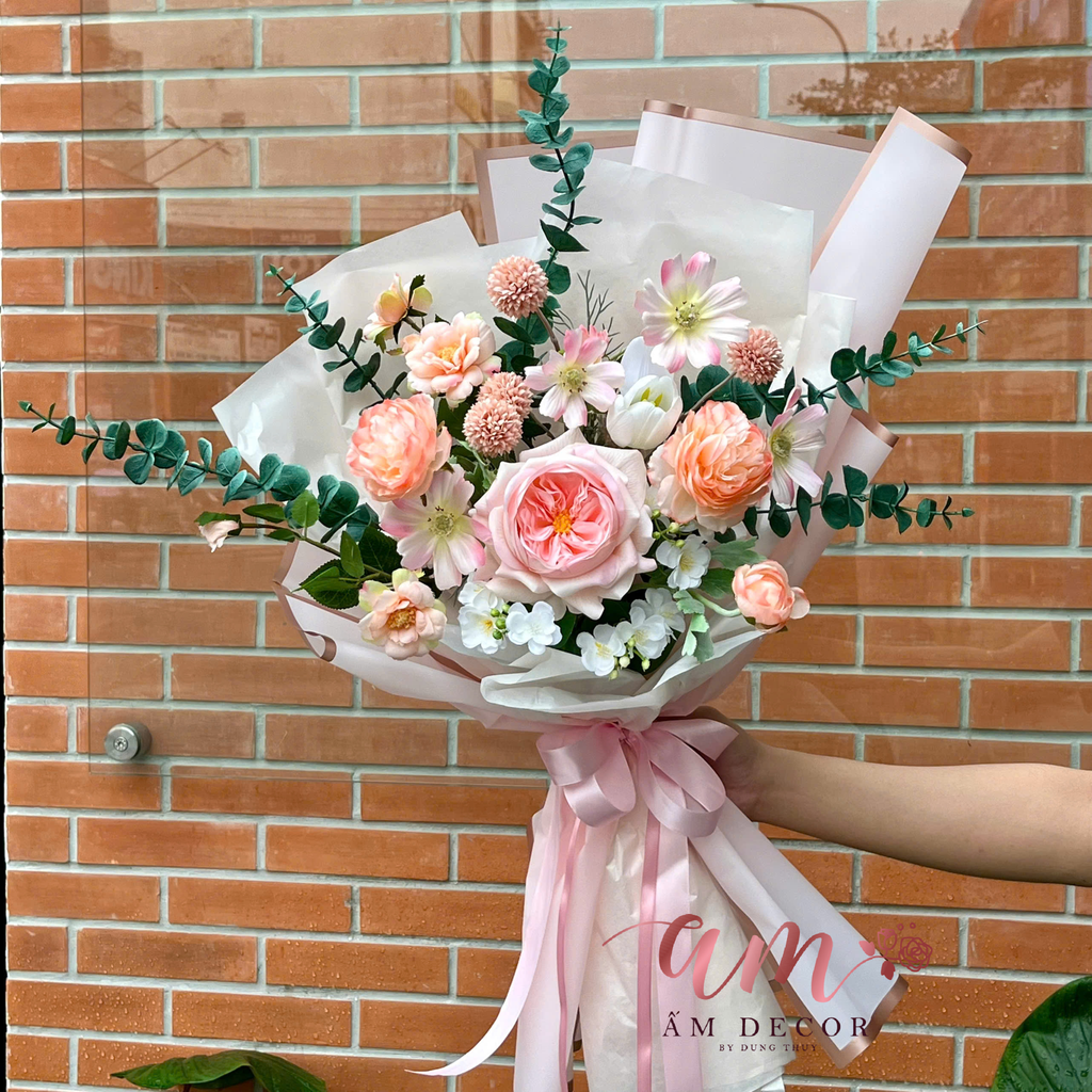 MUSE FLORAL BOUQUET