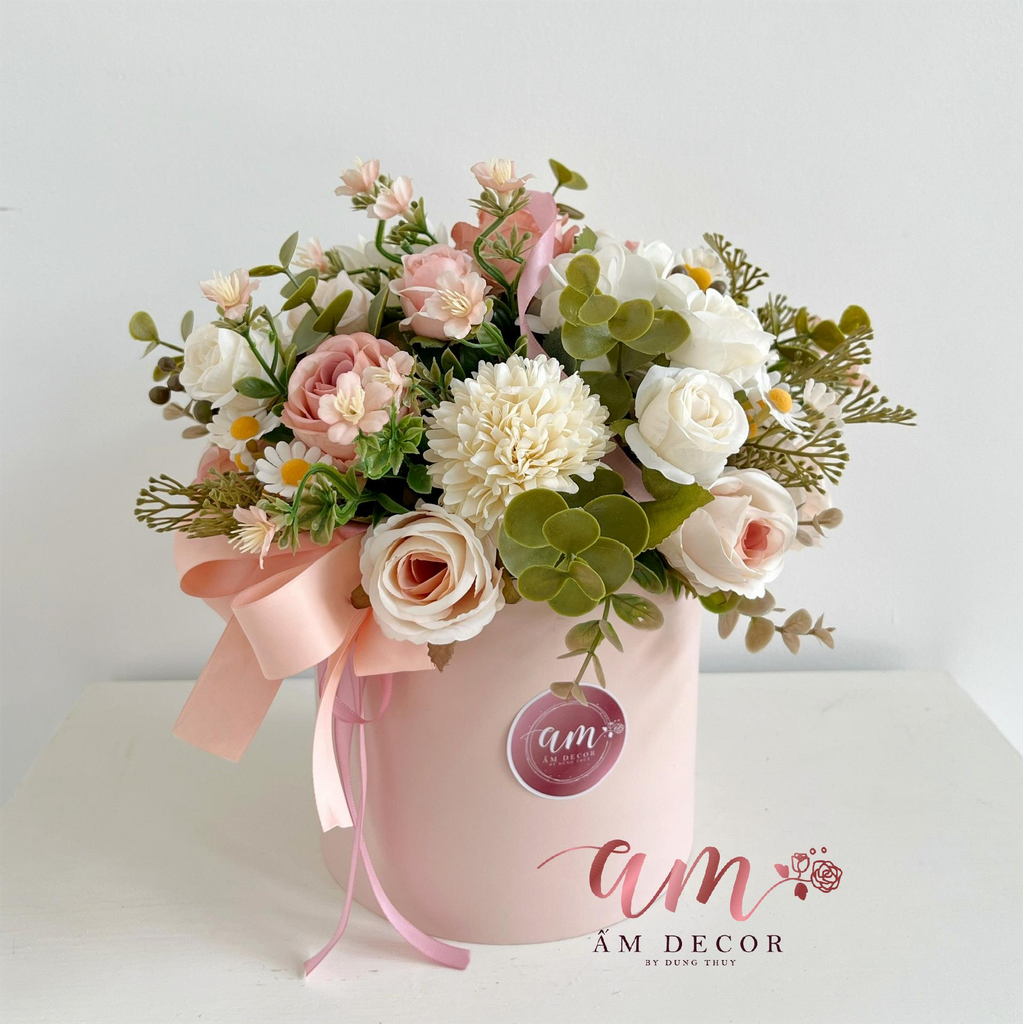 CANDY STRAWBERRY BOX