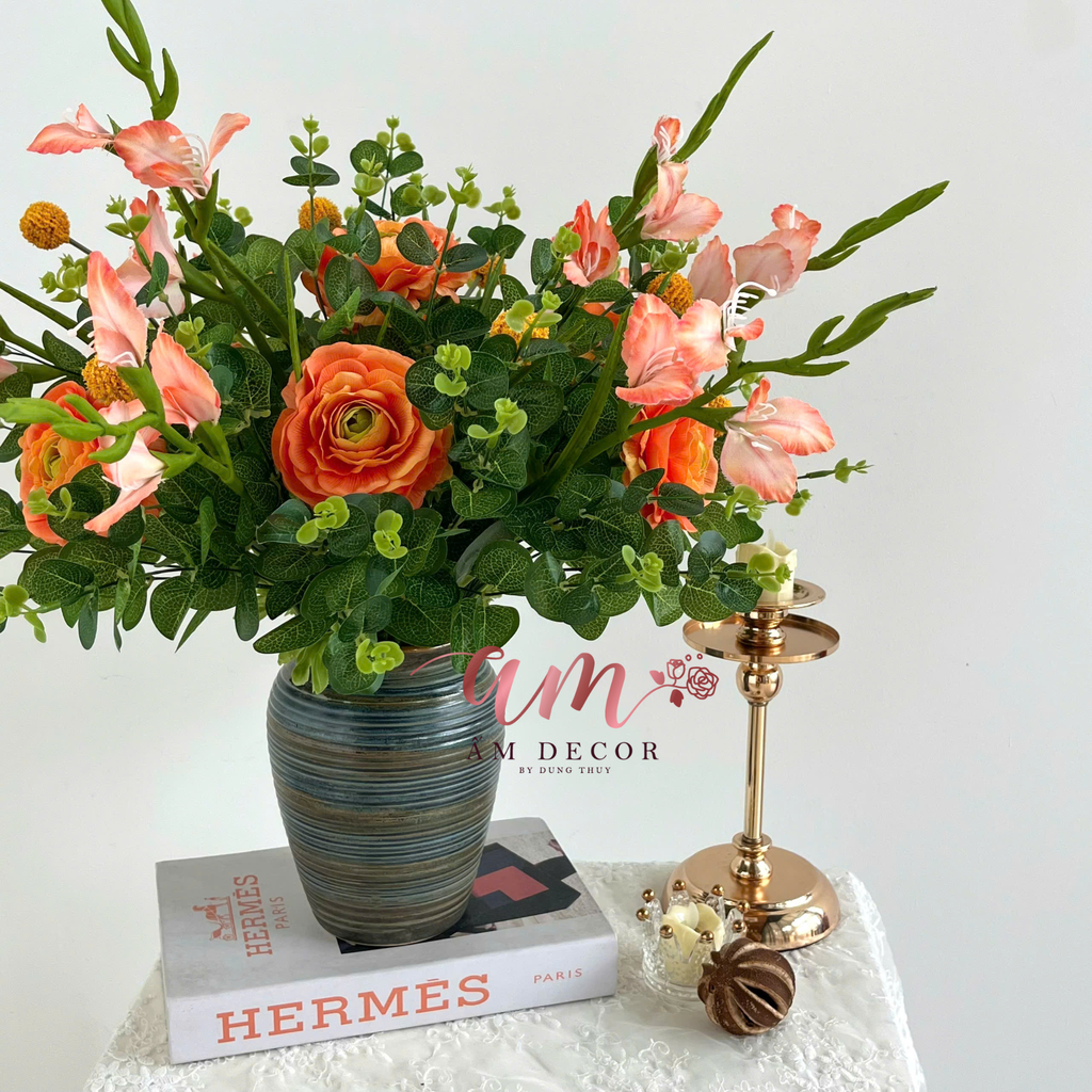 BÌNH HOA PERSIAN BUTTERCUP