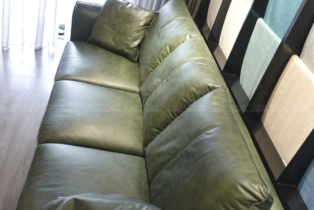 Ghế Sofa băng 3 chỗ GLORIA 2,2m Da bò Brazil 80%