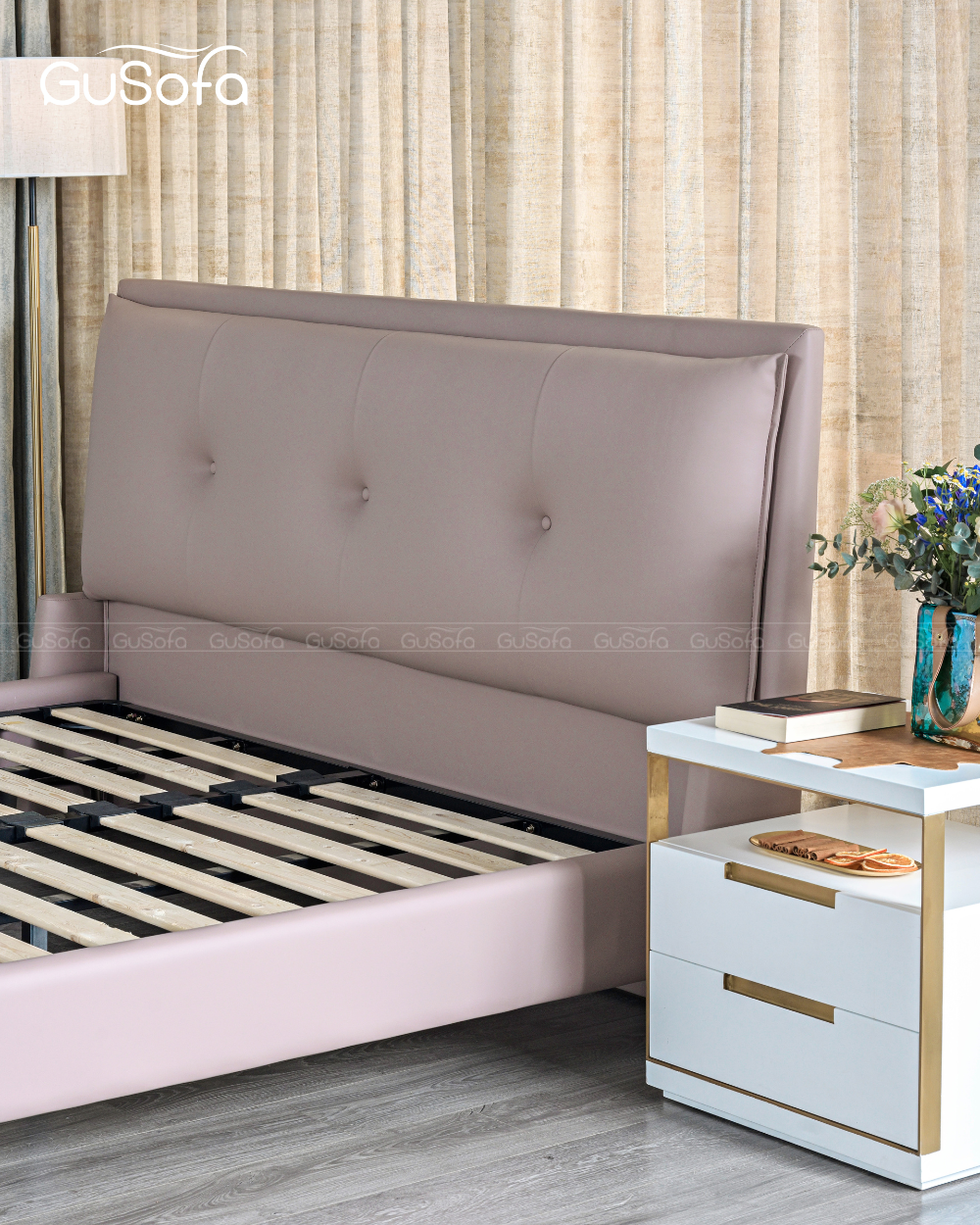  Giường BED09 1,8m x 2,0m bọc da tổng hợp Microfiber 