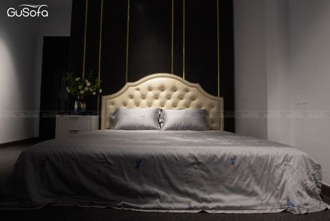 Giường BED01 1,8m x 2,0m Bọc nệm và da tổng hợp Microfiber