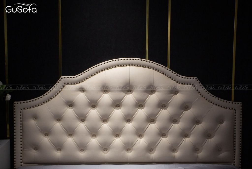 Giường BED01 1,8m x 2,0m Bọc nệm và da tổng hợp Microfiber