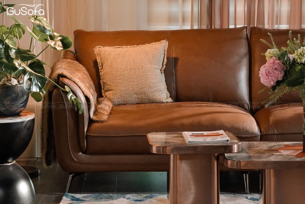 Ghế Sofa băng 4 chỗ GLORIA 2,4m Da bò Brazil 80%