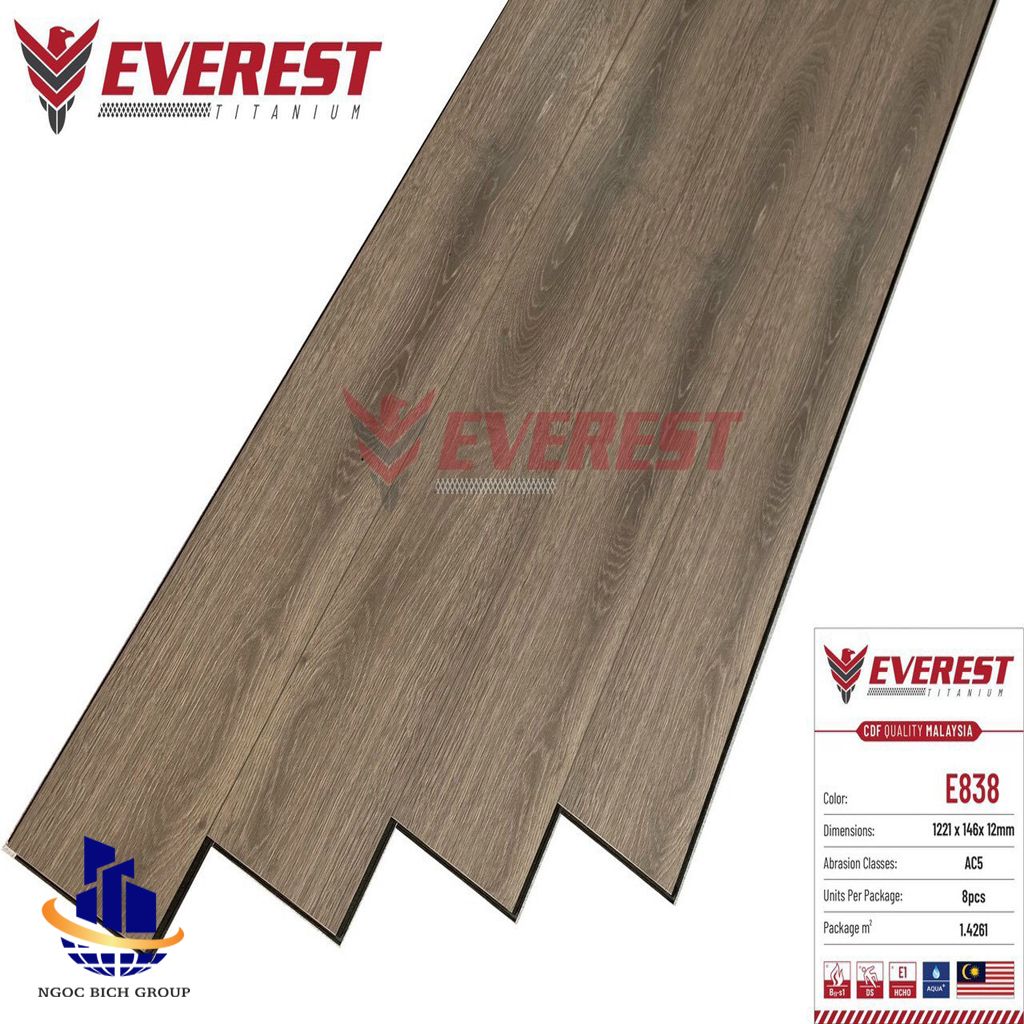 Sàn gỗ everest cốt đen 12mm E826