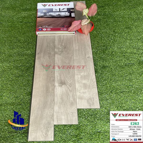 Sàn gỗ everest 12mm E263