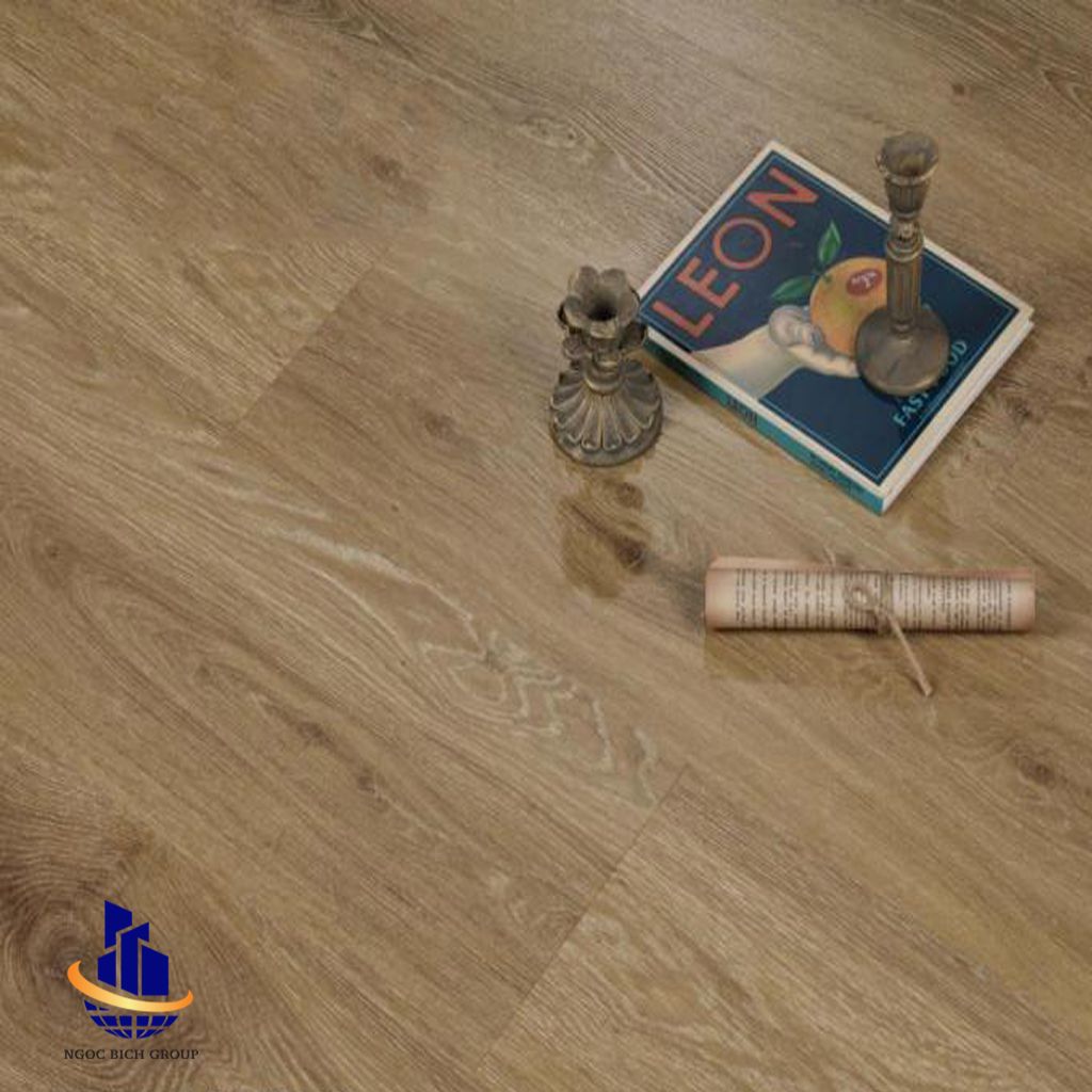 Sàn gỗ goldtex 12mm 6882