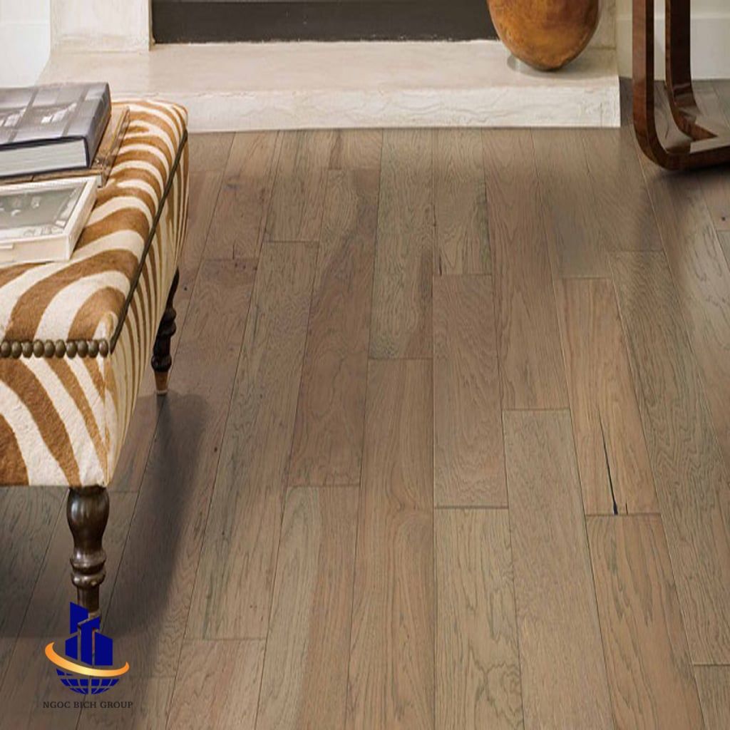 Sàn gỗ everest cốt đen 12mm E868