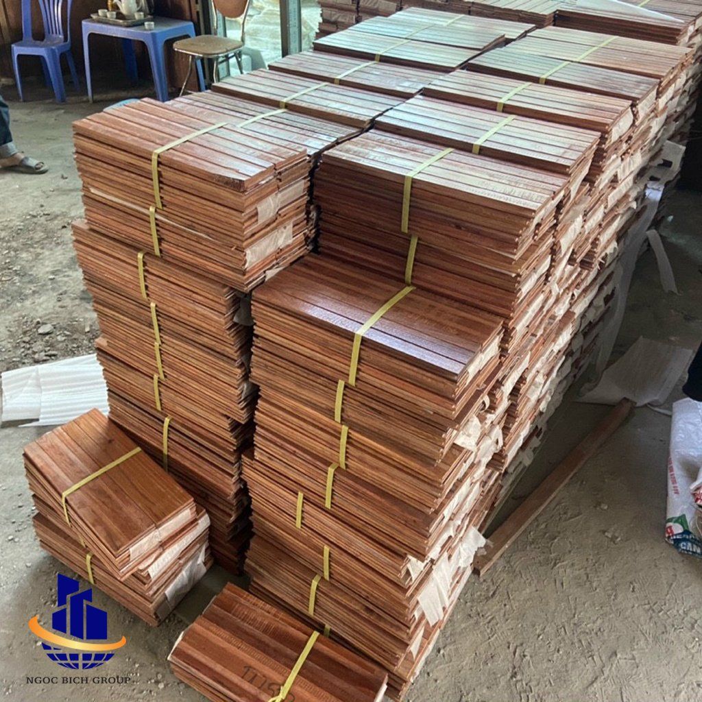 Sàn Gỗ Óc Chó Mỹ (18x120x600)