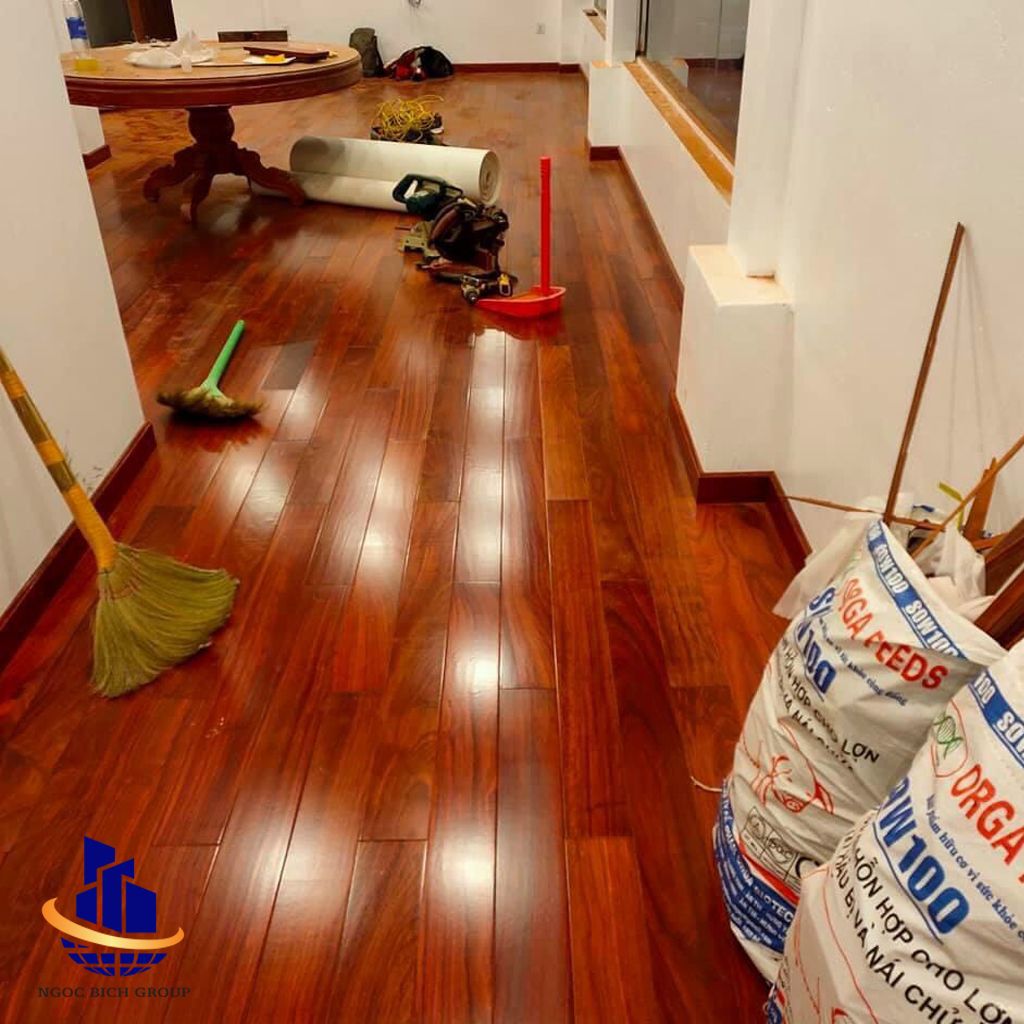 Sàn Gỗ Sồi Trắng Mỹ 600