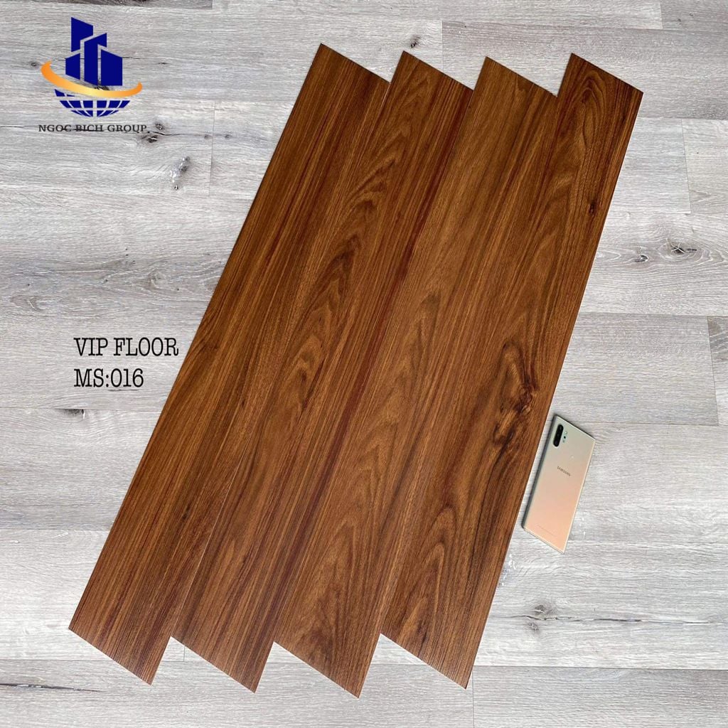 Sàn nhựa bóc dán VIP FLOOR M02