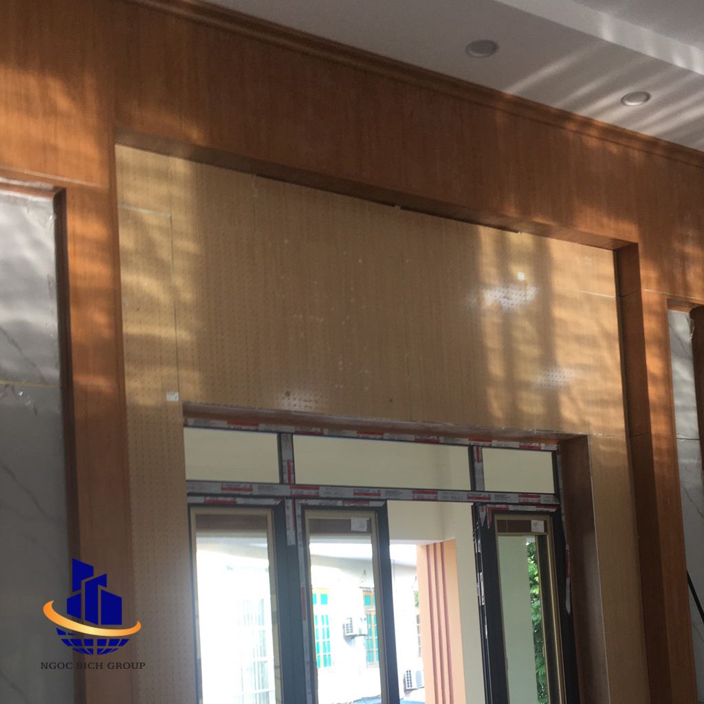 Tấm nhựa PVC tiêu âm soi rãnh