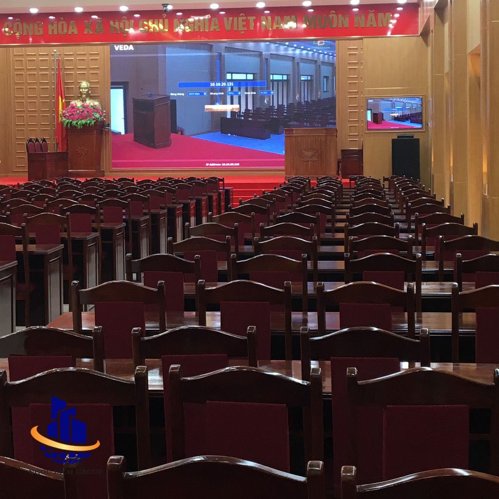 Tấm nhựa PVC tiêu âm đục lỗ 8mm
