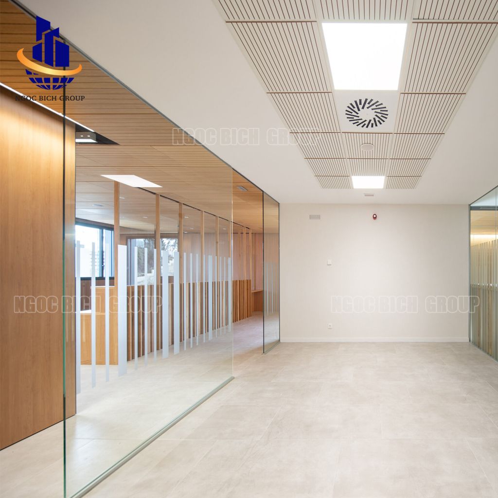 Gỗ tiêu âm xẻ rãnh  Remix 17mm lõi xanh chống ẩm