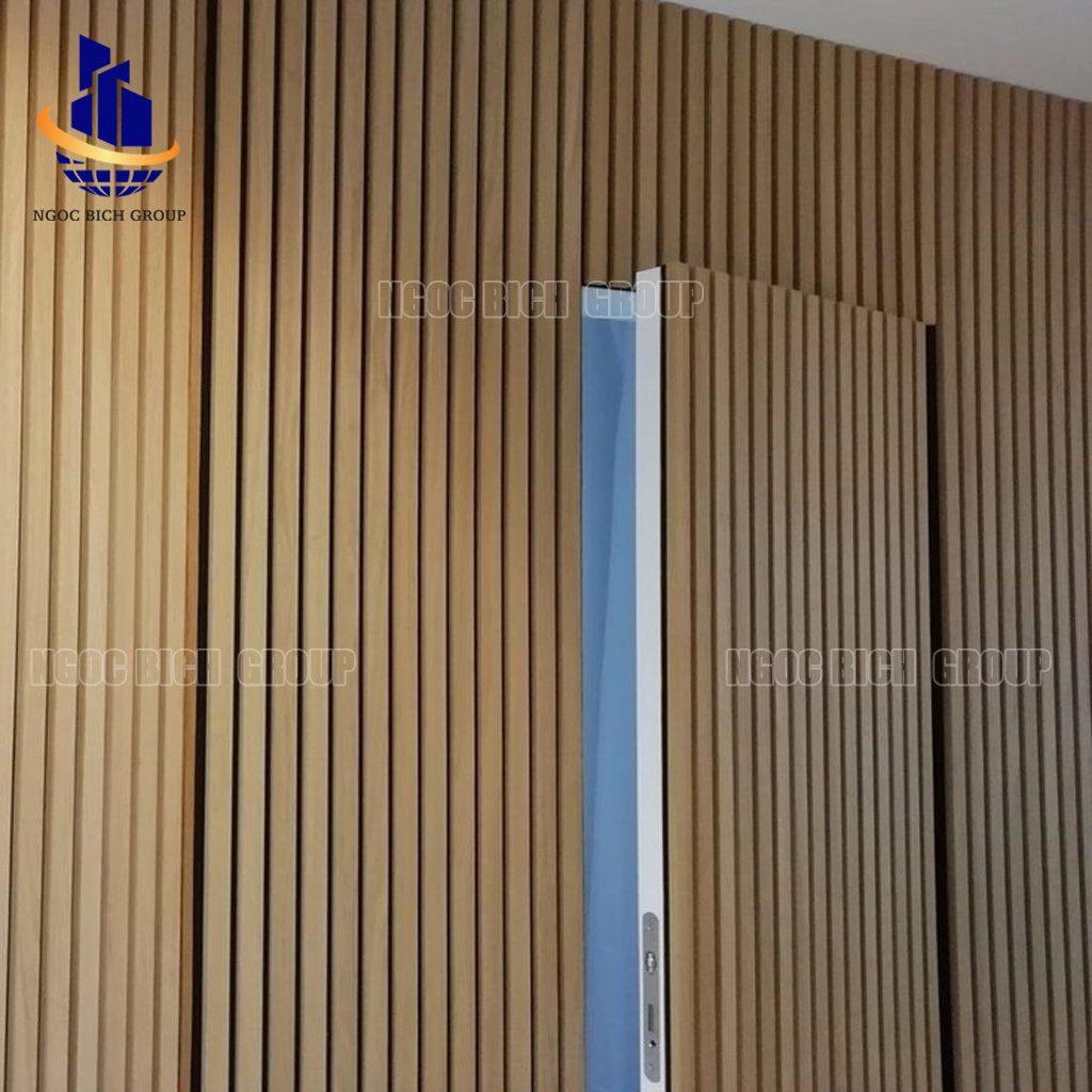 Gỗ tiêu âm xẻ rãnh  Remix 12mm  lõi xanh chống ẩm