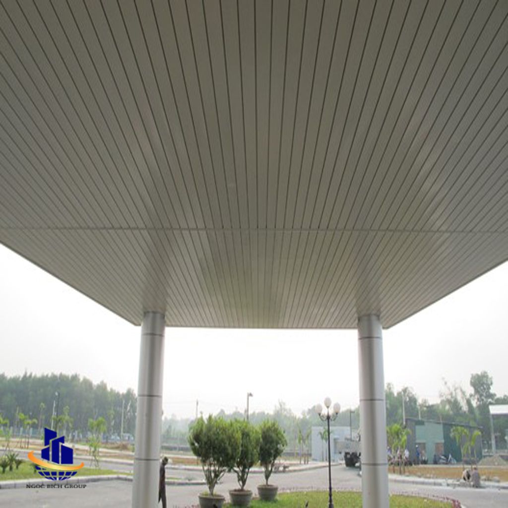 Trần nhôm sọc Multi B