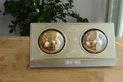 Sưởi nhà tắm Hichiko HC-021BG