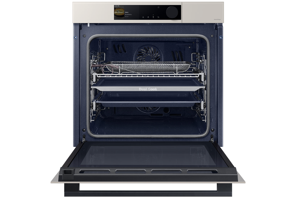 Lò nướng Samsung Bespoke NV7B6675CAA/SV