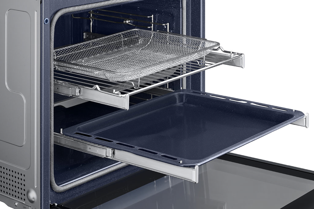 Lò nướng Samsung Bespoke NV7B6675CAA/SV