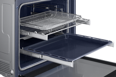 Lò nướng Samsung Bespoke NV7B6675CAA/SV