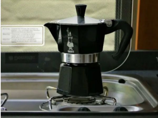 Ấm pha cà phê Bialetti MOKA EXPRESS 3 TZ NERA 0004952/NP