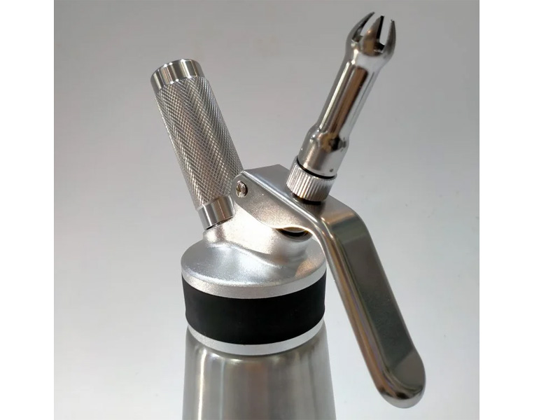 Đầu xịt thiết kế tạo hình hoa đẹp mắt Đầu xịt thiết kế tạo hình hoa đẹp mắt