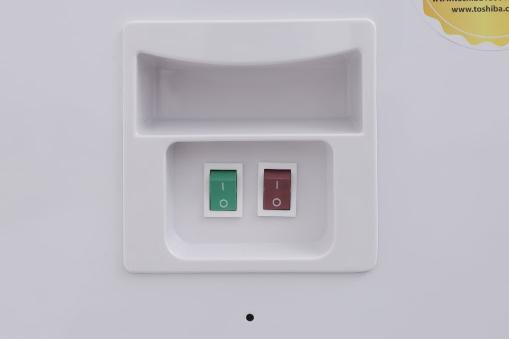 Công tắc bật/tắt chế độ nước nóng/lạnh Cây nước nóng lạnh 2 vòi