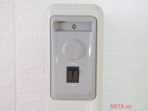Lò sưởi dầu Tiross 11 thanh TS9217 (2200W)