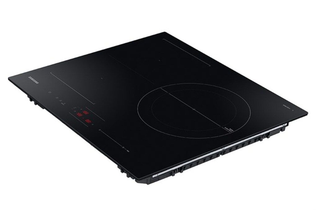 Bếp từ ba vùng nấu Samsung NZ63B5046FK/SV