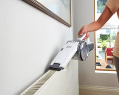 Máy hút bụi dùng pin Black&Decker PV1820LF