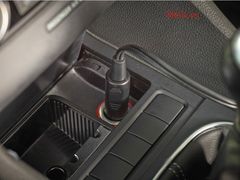 Máy hút bụi dành cho xe hơi Black&Decker NV1200AV