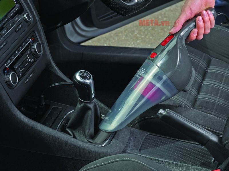 Máy hút bụi dành cho xe hơi Black&Decker NV1200AV