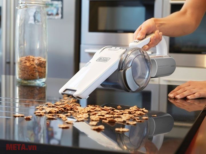 Máy hút bụi dùng pin Black&Decker PV1020L