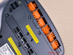 Máy hút bụi trên giường Tiross TS9302