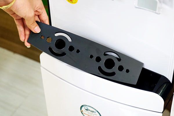 Máy lọc nước RO tích hợp làm nóng lạnh FujiE WPD5300C