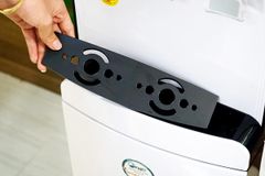 Máy lọc nước RO tích hợp làm nóng lạnh FujiE WPD5300C